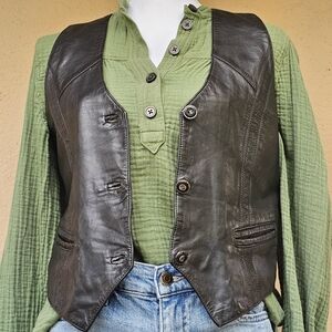 Black Leather Vest w/ Front 3 Button Closure